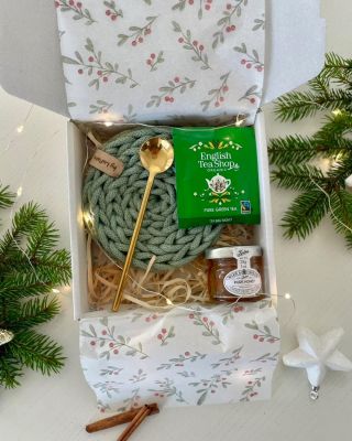 Úžasně barevně sladěná dárková sada je jeden z vánočních dárků, na které se nezapomíná 🫶 Dárková sada Čaj o páté udělá...